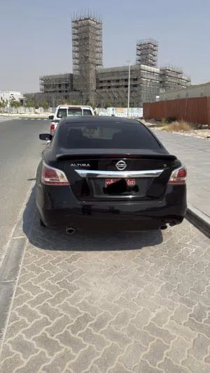 Used Nissan Altima in Abu Dhabi