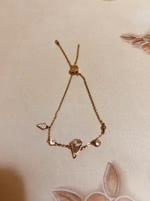أسواره سواروفسكي اصليه