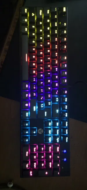 كيبورد للبيع مجدد