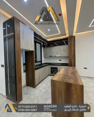 شقة مؤثثة جزئيا للايجار من ضمن بناية حديثة VIP بتصميم عصري وحديث