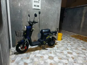 دراجة R9 للبيع