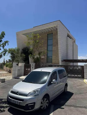 used-citroen-berlingo-in-nablus