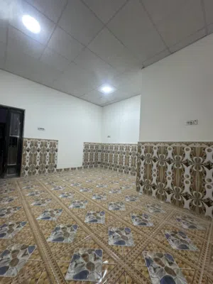 100 m2 2 Bedrooms Townhouse for Rent in Basra Qibla