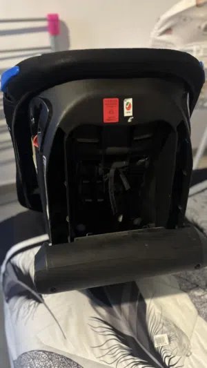للبيع Car seat