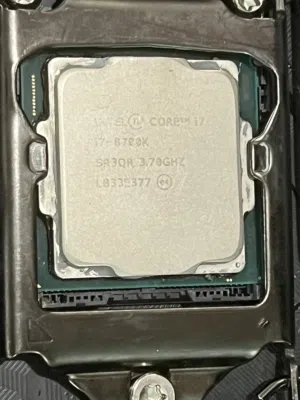 معالج Intel Core i7-8700K