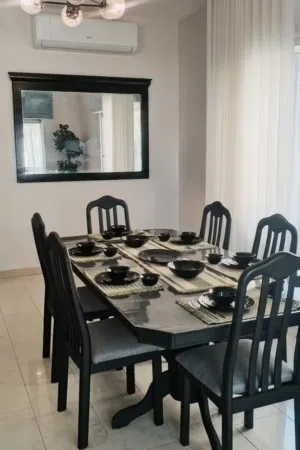 184 m2 5 Bedrooms Apartments for Sale in Amman Jabal Amman