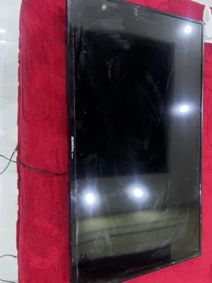 تظهر في الصورة شاشة تلفاز ذكية (LED/LCD)