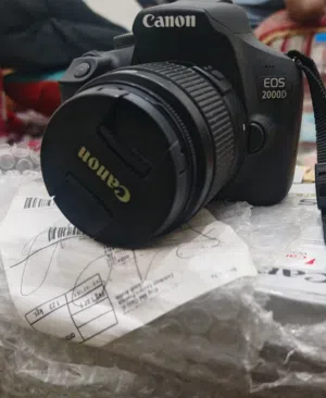 كاميرا كانون Canon 2000D