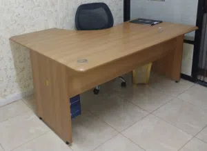 ملاحظه ايد كورسي مكسور خفيف قابل للتفاوض