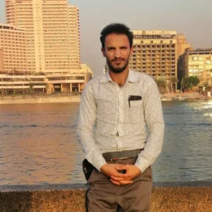 ابو نزار البدري