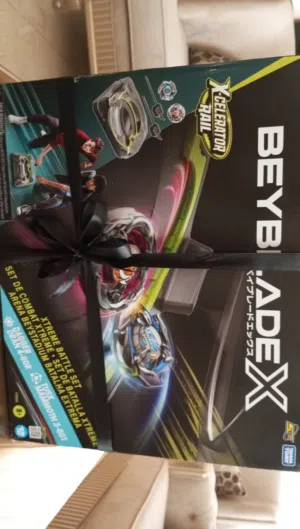 لعبة بي بليد إكس Beyblade X الأصلية - طقم المعركة كامل - جديدة بسعر ارخص من السوق بكثير