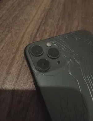 Iphone 11 pro max  ذاكرة ؛256gb  دبل شفرة :2sim