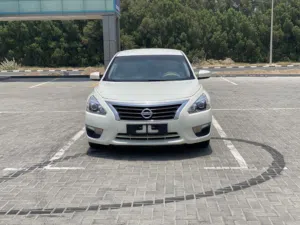 Nissan Altima (2015)