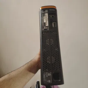 اكس بوكس 360 مع العابه