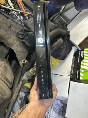 للبيع DVD مع سماعات