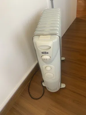 victra OIL HEATER MODEL NO.: YZ2011 220-240V, 50/60Hz, 2300W