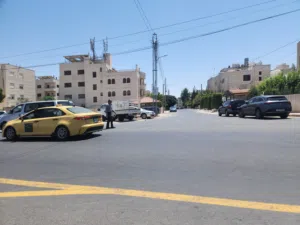 ارض للبيع في أجمل مناطق عمان الغربية الرونق