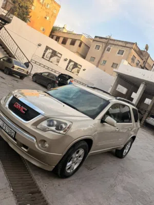 GMC Acadia 2008 كرت ابيض للبيع