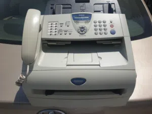 ماكينة عد نقود وفاكس