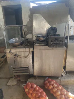 عده مطاعم للبيع