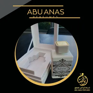 Perfumes . New0