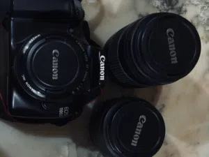 للبيع Canon 1100D مع 3 عدسات + كامل الملحقات