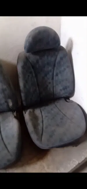 كراسي افانتي 1996 للبيع