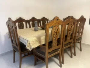 سفرة طعام 8 كراسي