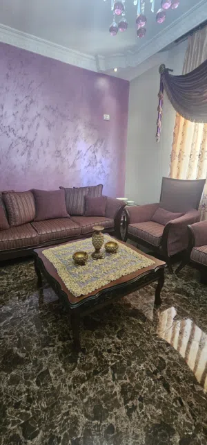 غرفة ضيوف كاملة للبيع