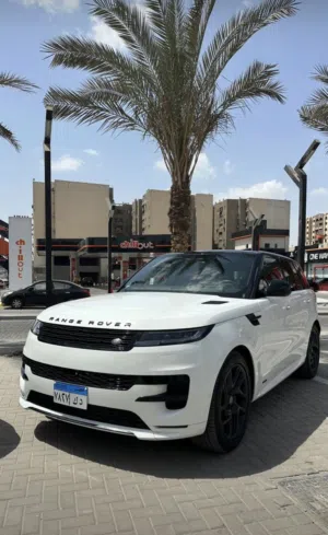 رانج روڤر سبورت 2025 للايجار