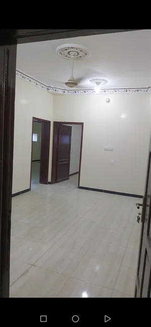 90 m2 2 Bedrooms Apartments for Rent in Al Mukalla Other