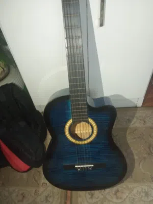 جيتار فيتنيس كلاسيك للبيع