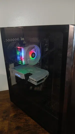 rtx 3070  b760 i3-13100F