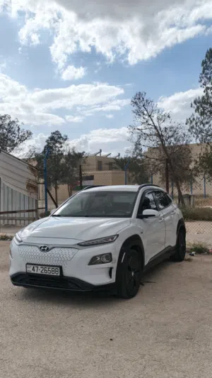 هونداي كونا كهربائي بالكامل