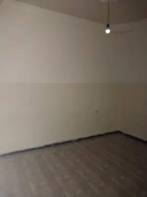 اجار استيديو في الحشان مطلوب عائلة اجانب