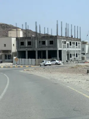 للإيجار – أربع محلات تجارية مميزة في فنجا