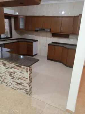 شقه للبيع مساحه 150