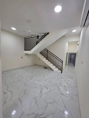 4 Bedrooms . Unfurnished . Yearly2