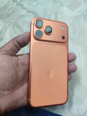Iphone 17 pro max 256 Gb warranty available full box