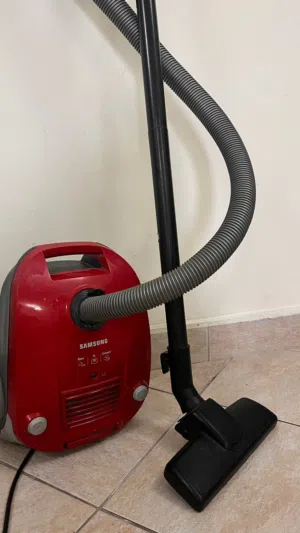 samsung vacuum cleaner very good condition