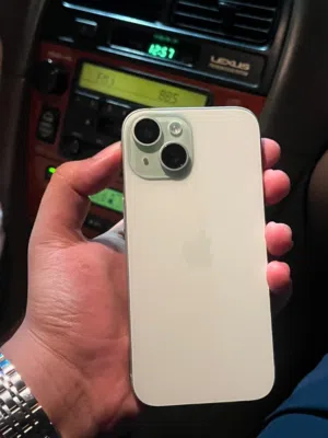 Apple iPhone 15 128 GB in Al Batinah