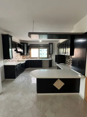 شقة جديده للبيع بالطيرة