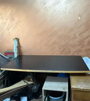 مكتب للبيع بحاله جيده جدا للبيع