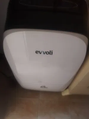 مكيف مستعمله شبه جديد للبيع