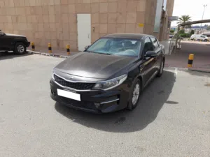 كيا أوپتيما 2017 مستعملة بحالة ممتازة بدون حوادث تتوفر للبيع بنظام التقسيط الشهري بدون تعقيدات بنكية