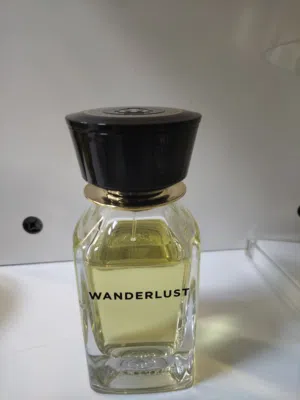 عطر واندرلاست من الفخامة العمانية 100مل مستخدم 10 مل تقريبا /omanluxry wanderlust 100 ml 10 ml used