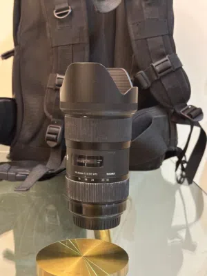 Sigma 18-35Mm F/1.8 Dc Hsm Art Lens ef عدسة كانون سجما ممتازة ونضيفة