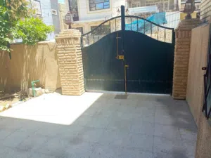 دار للبيع في منطقة الغزاليه