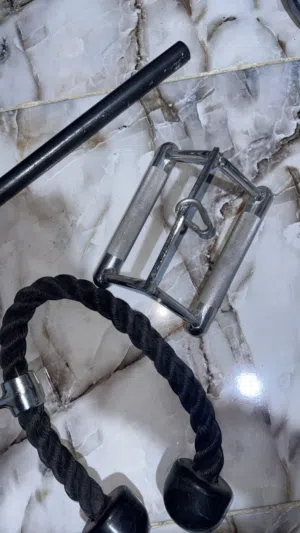 قبضه وبار وحبل تمرين