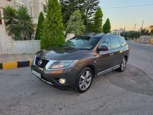 Used Nissan Pathfinder in Irbid